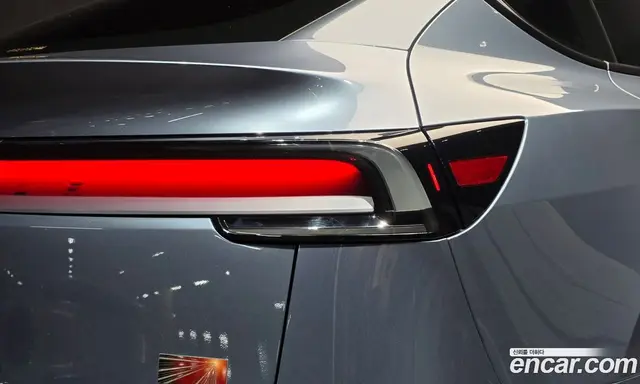 Tesla Model Y 2025 0.2 автомат (гидро), миниатюра 9