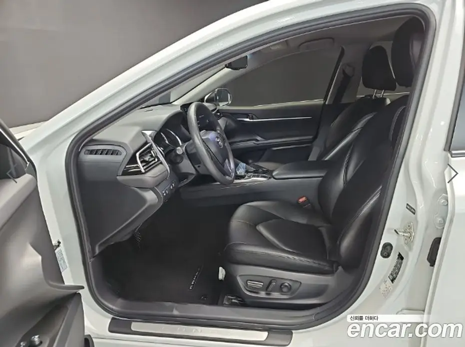 Toyota Camry 2024 2.5 автомат (вариатор), фото 12 Toyota Camry 2024 2.5 автомат (вариатор), фото 12