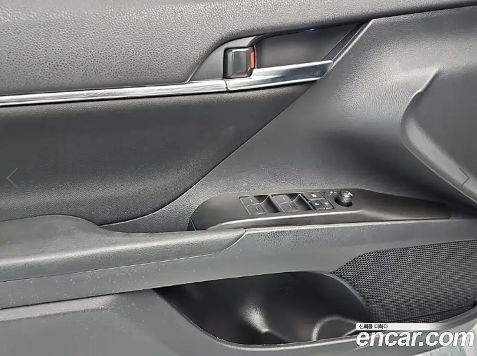 Toyota Camry 2024 2.5 автомат (вариатор), фото 17 Toyota Camry 2024 2.5 автомат (вариатор), фото 17