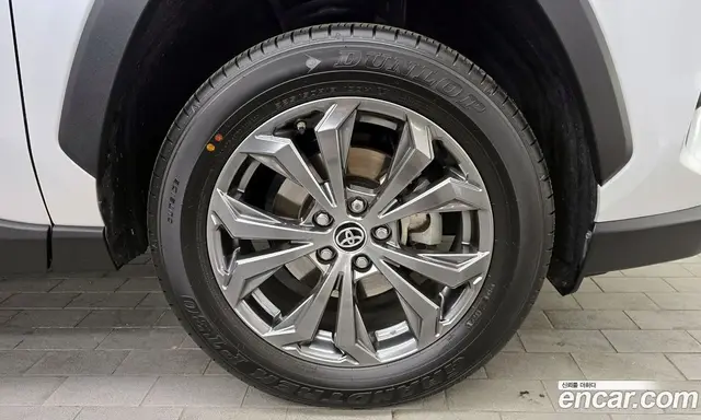 Toyota RAV4 2024 2.5 автомат (гидро), миниатюра 5 Toyota RAV4 2024 2.5 автомат (гидро), миниатюра 5