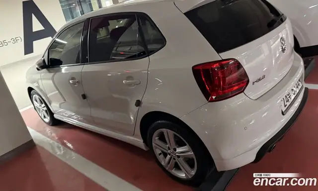 Volkswagen Polo 2013 1.6 автомат (гидро), миниатюра 3 Volkswagen Polo 2013 1.6 автомат (гидро), миниатюра 3