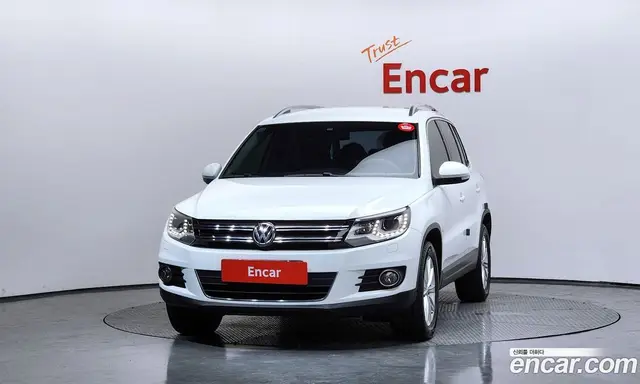 Volkswagen Tiguan 2015 2.0 автомат (гидро), миниатюра 3 Volkswagen Tiguan 2015 2.0 автомат (гидро), миниатюра 3