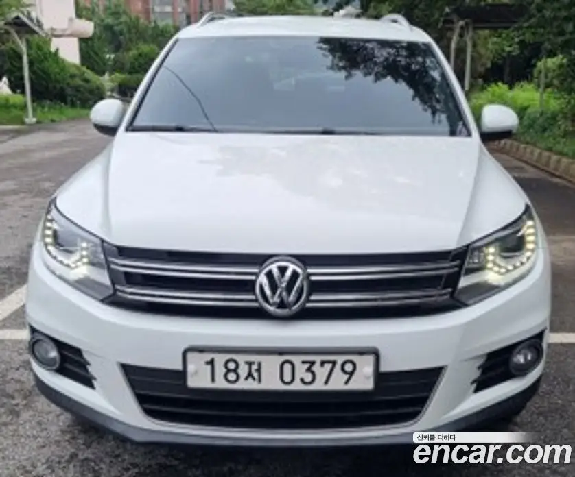 Volkswagen Tiguan 2016 2.0 автомат (гидро), фото 1 Volkswagen Tiguan 2016 2.0 автомат (гидро), фото 1
