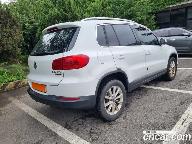Volkswagen Tiguan 2016 2.0 автомат (гидро), миниатюра 5 Volkswagen Tiguan 2016 2.0 автомат (гидро), миниатюра 5