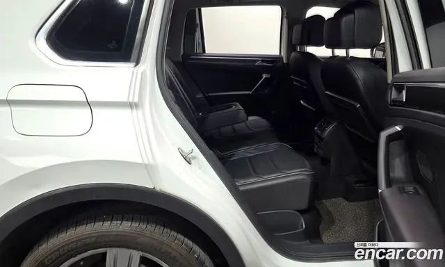 Volkswagen Tiguan 2018 2.0 автомат (гидро), миниатюра 12