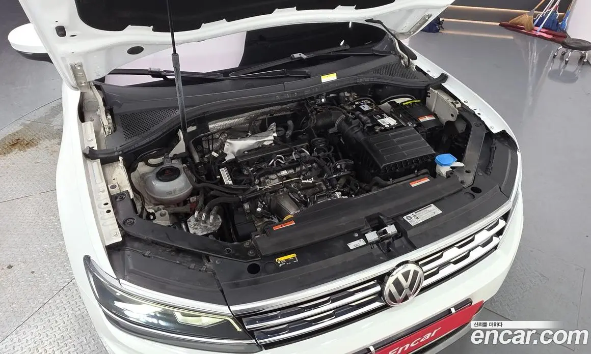 Volkswagen Tiguan 2018 2.0 автомат (гидро), фото 6 Volkswagen Tiguan 2018 2.0 автомат (гидро), фото 6