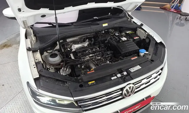 Volkswagen Tiguan 2018 2.0 автомат (гидро), миниатюра 6 Volkswagen Tiguan 2018 2.0 автомат (гидро), миниатюра 6