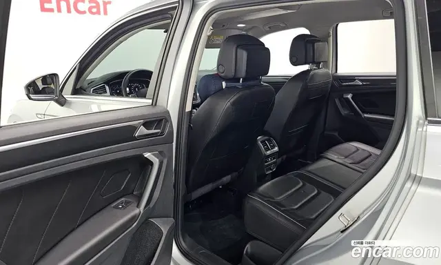 Volkswagen Tiguan 2022 2.0 автомат (гидро), миниатюра 11 Volkswagen Tiguan 2022 2.0 автомат (гидро), миниатюра 11