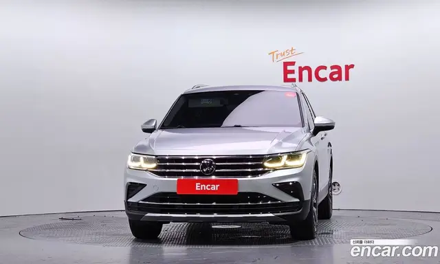 Volkswagen Tiguan 2022 2.0 автомат (гидро), миниатюра 3 Volkswagen Tiguan 2022 2.0 автомат (гидро), миниатюра 3