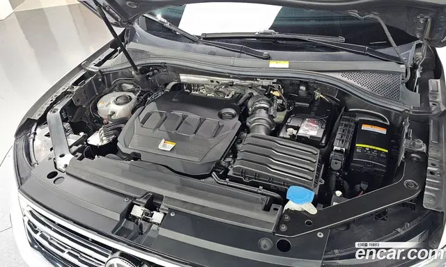 Volkswagen Tiguan 2022 2.0 автомат (гидро), миниатюра 6 Volkswagen Tiguan 2022 2.0 автомат (гидро), миниатюра 6