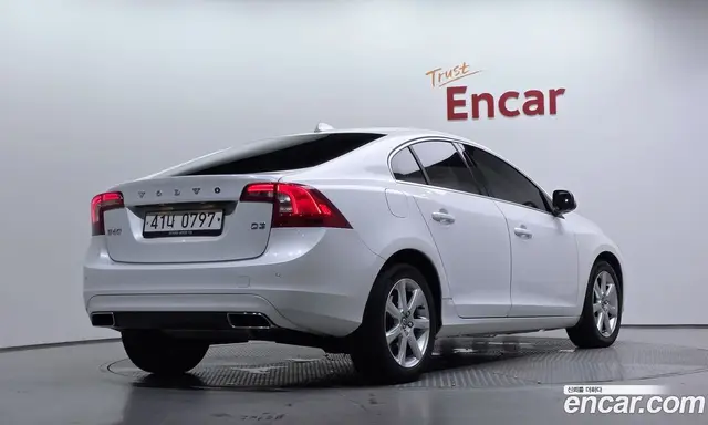 Volvo S60 2015 2.0 автомат (гидро), миниатюра 2 Volvo S60 2015 2.0 автомат (гидро), миниатюра 2