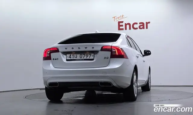 Volvo S60 2015 2.0 автомат (гидро), миниатюра 4 Volvo S60 2015 2.0 автомат (гидро), миниатюра 4