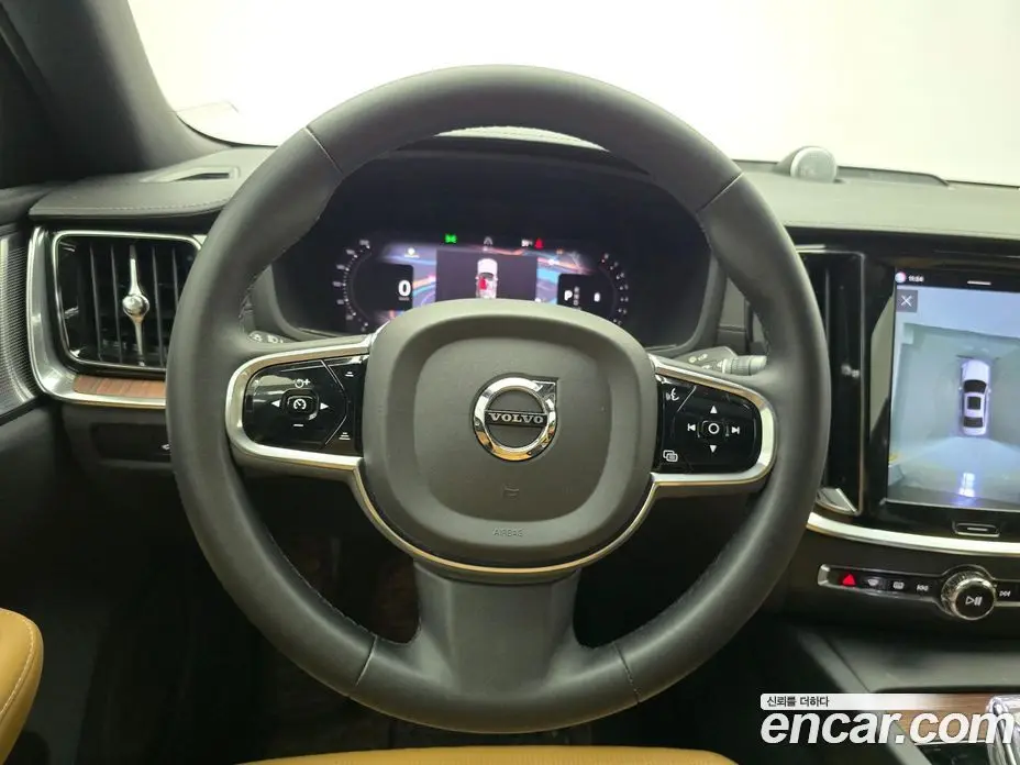 Volvo S60 2023 2.0 автомат (гидро), фото 13 Volvo S60 2023 2.0 автомат (гидро), фото 13