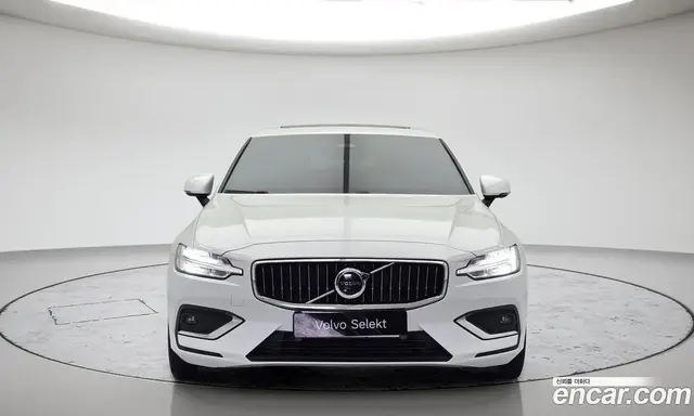 Volvo S60 2023 2.0 автомат (гидро), миниатюра 4 Volvo S60 2023 2.0 автомат (гидро), миниатюра 4
