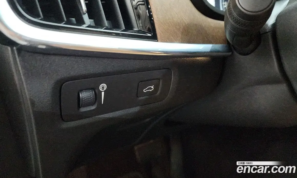 Volvo S90 2017 2.0 автомат (гидро), фото 27 Volvo S90 2017 2.0 автомат (гидро), фото 27