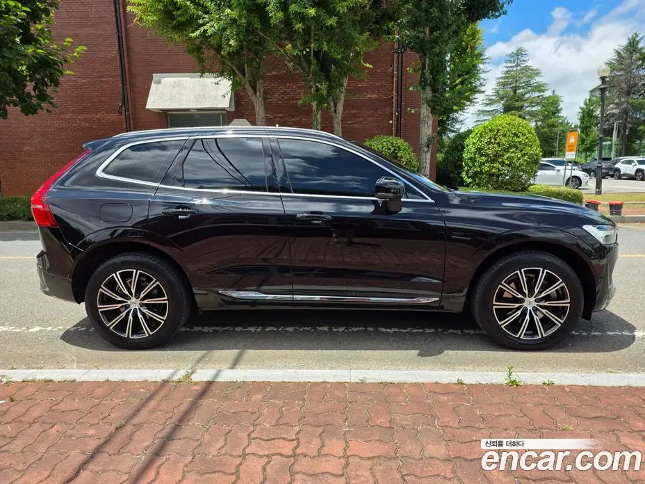Volvo XC60 2021 2.0 автомат (гидро), фото 16 Volvo XC60 2021 2.0 автомат (гидро), фото 16