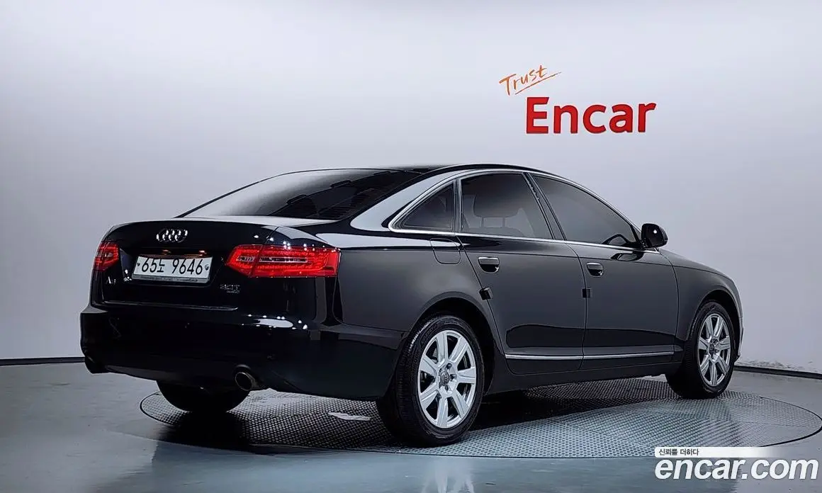 Audi A6 2011 2.0 автомат (гидро), фото 2