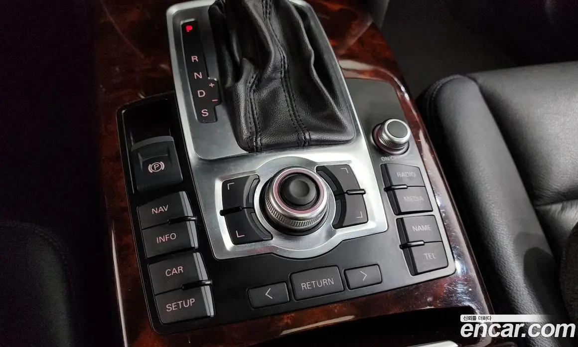 Audi A6 2011 2.0 автомат (гидро), фото 17