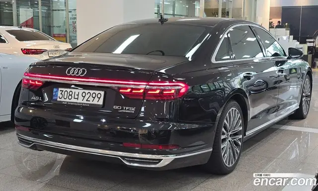 Audi A8 2021 4.0 автомат (гидро), миниатюра 2