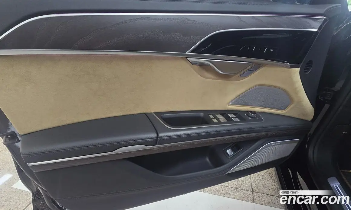 Audi A8 2021 4.0 автомат (гидро), фото 12