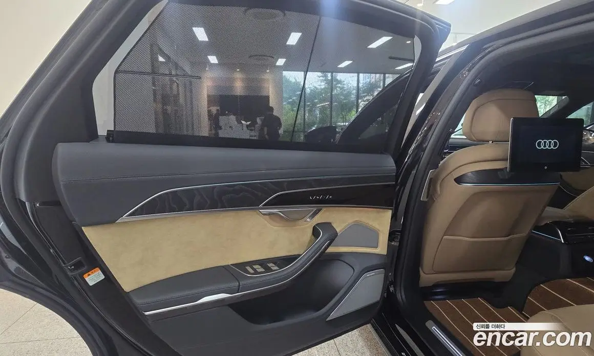 Audi A8 2021 4.0 автомат (гидро), фото 19