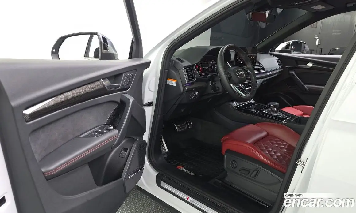Audi SQ5 2022 3.0 автомат (гидро), фото 13