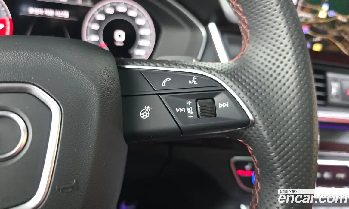 Audi SQ5 2022 3.0 автомат (гидро), фото 32