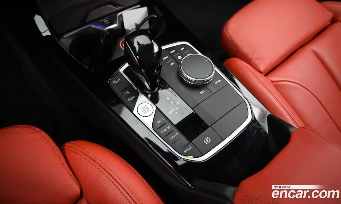 BMW 1 серия 2021 2.0 автомат (гидро), фото 9