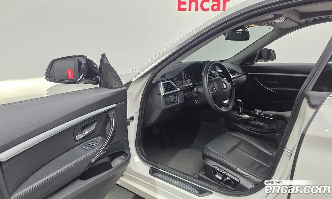 BMW 3 серия 2018 2.0 автомат (гидро), фото 13