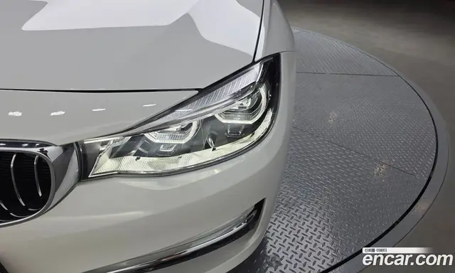 BMW 3 серия 2018 2.0 автомат (гидро), миниатюра 8