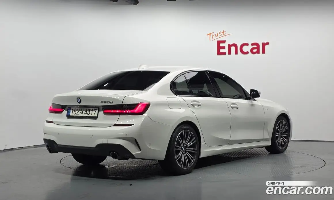 BMW 3 серия 2021 2.0 автомат (гидро), фото 1