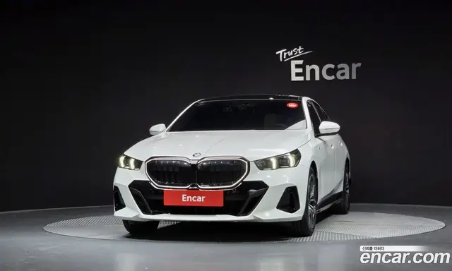 BMW 5 серия 2024 2.0 автомат (гидро), миниатюра 3