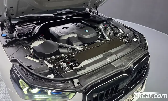 BMW 5 серия 2024 2.0 автомат (гидро), миниатюра 6