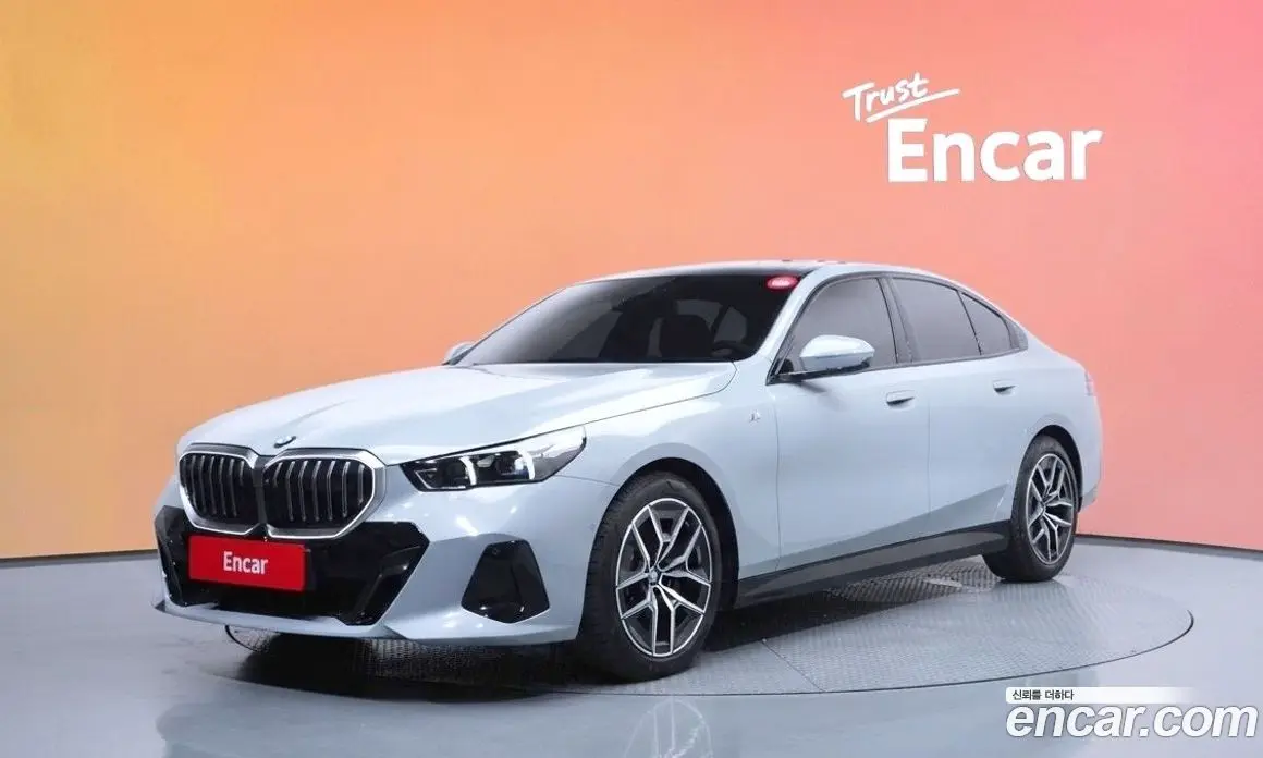 BMW 5 серия 2025 2.0 автомат (гидро), фото 35