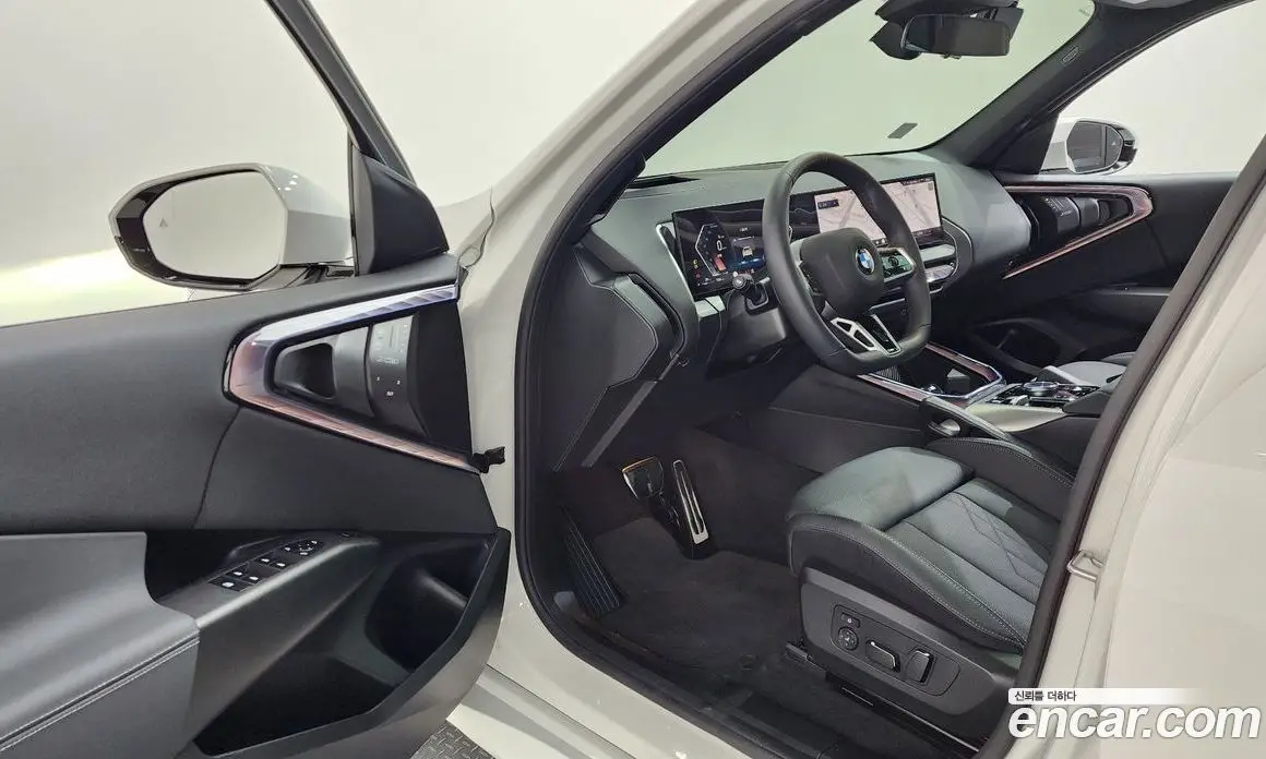 BMW X3 2025 2.0 автомат (гидро), фото 13