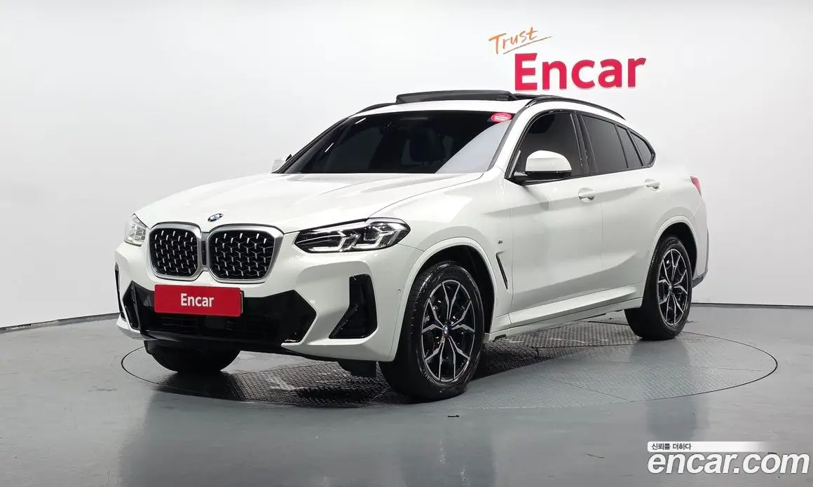 BMW X4 2023 2.0 автомат (гидро), фото 1
