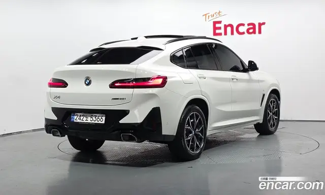 BMW X4 2023 2.0 автомат (гидро), миниатюра 2