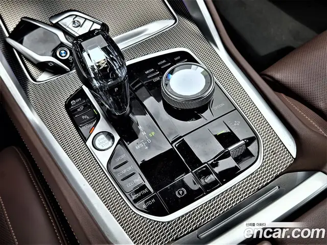 BMW X6 2021 3.0 автомат (гидро), миниатюра 10