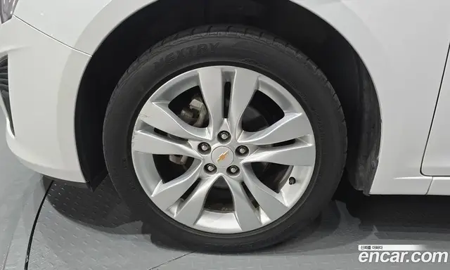 Chevrolet Cruze 2014 1.8 автомат (гидро), миниатюра 5