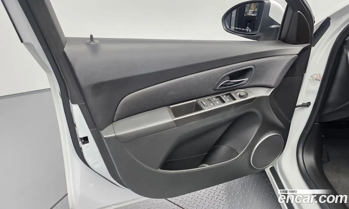Chevrolet Cruze 2016 1.8 автомат (гидро), фото 14