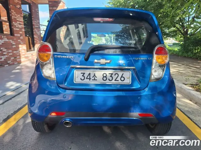Chevrolet Spark 2011 1.0 автомат (гидро), миниатюра 4