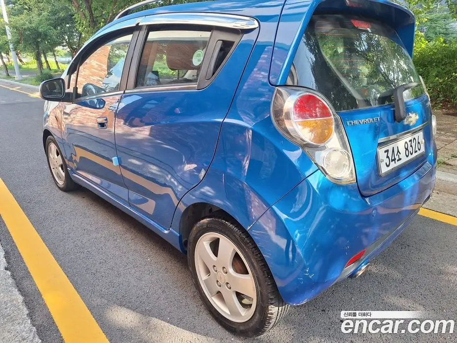 Chevrolet Spark 2011 1.0 автомат (гидро), фото 5