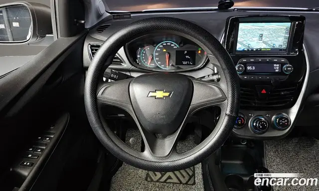 Chevrolet Spark 2016 1.0 автомат (гидро), миниатюра 12