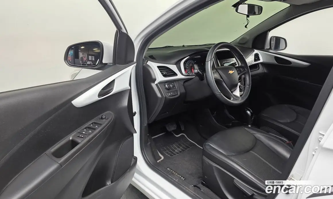 Chevrolet Spark 2017 1.0 автомат (гидро), фото 13