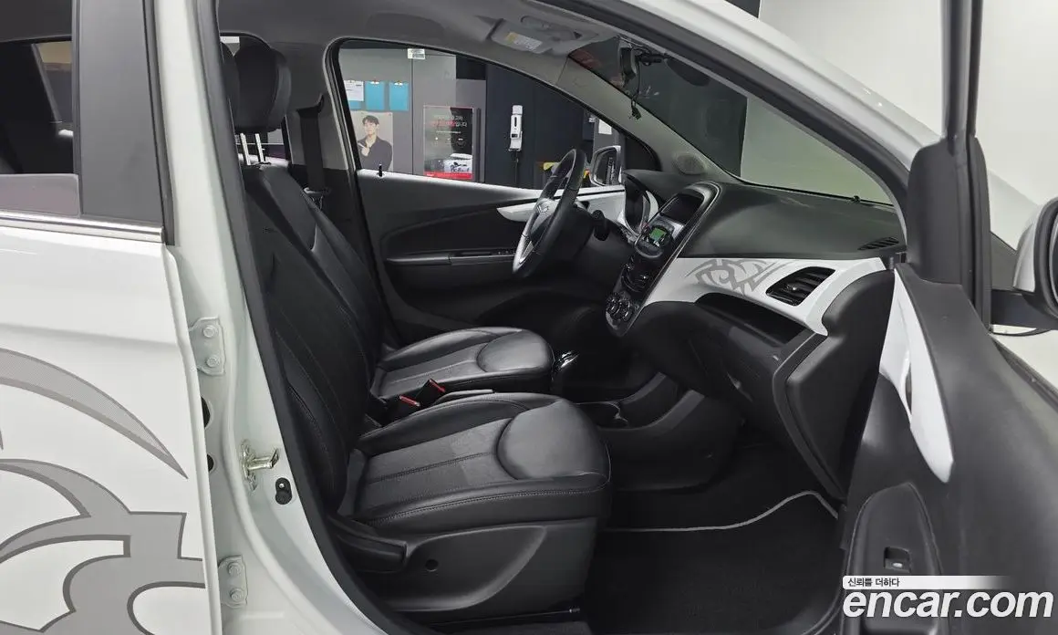 Chevrolet Spark 2017 1.0 автомат (гидро), фото 17