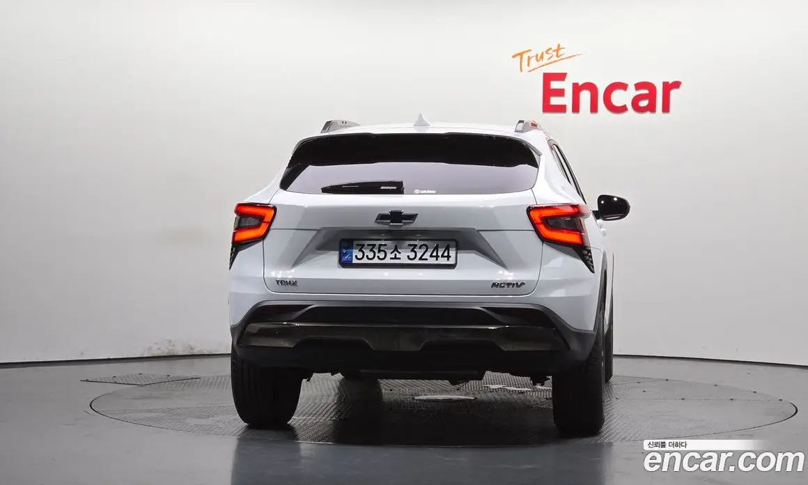 Chevrolet Trax 2023 1.2 автомат (гидро), фото 3