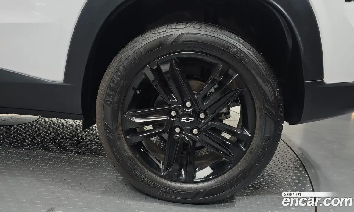 Chevrolet Trax 2023 1.2 автомат (гидро), фото 4