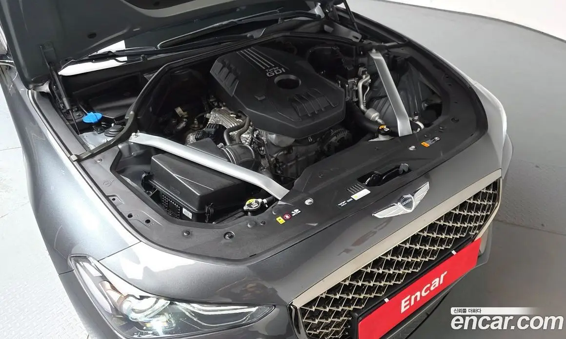 Genesis G70 2019 2.0 автомат (гидро), фото 6