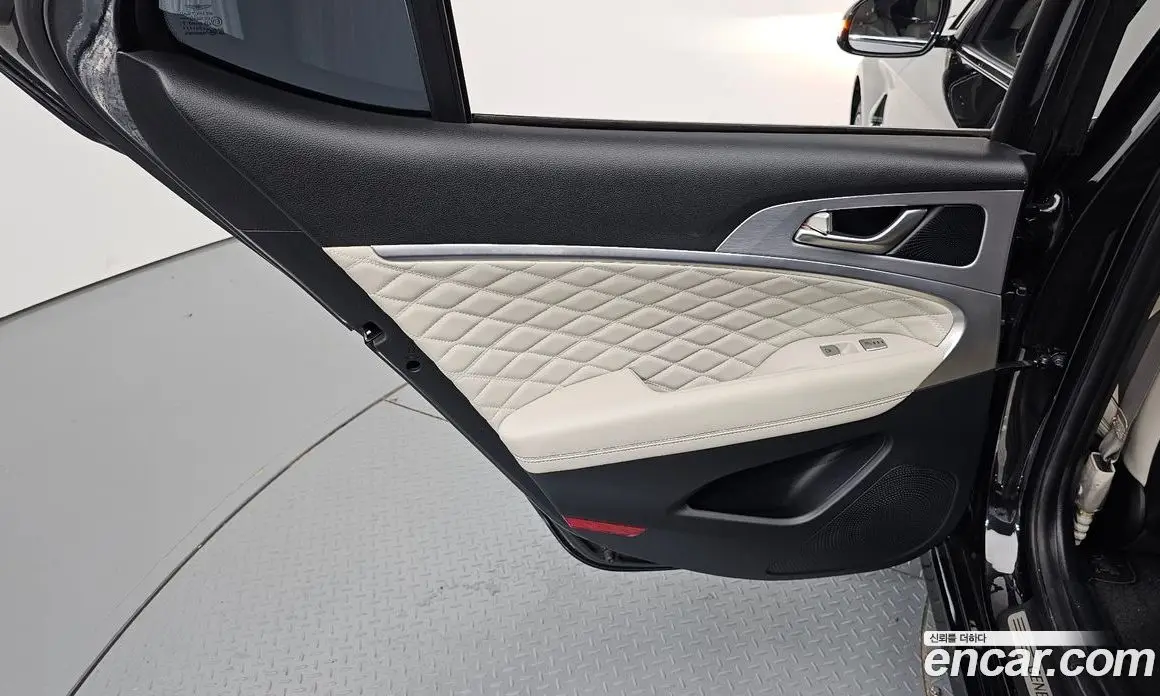 Genesis G70 2019 2.0 автомат (гидро), фото 15