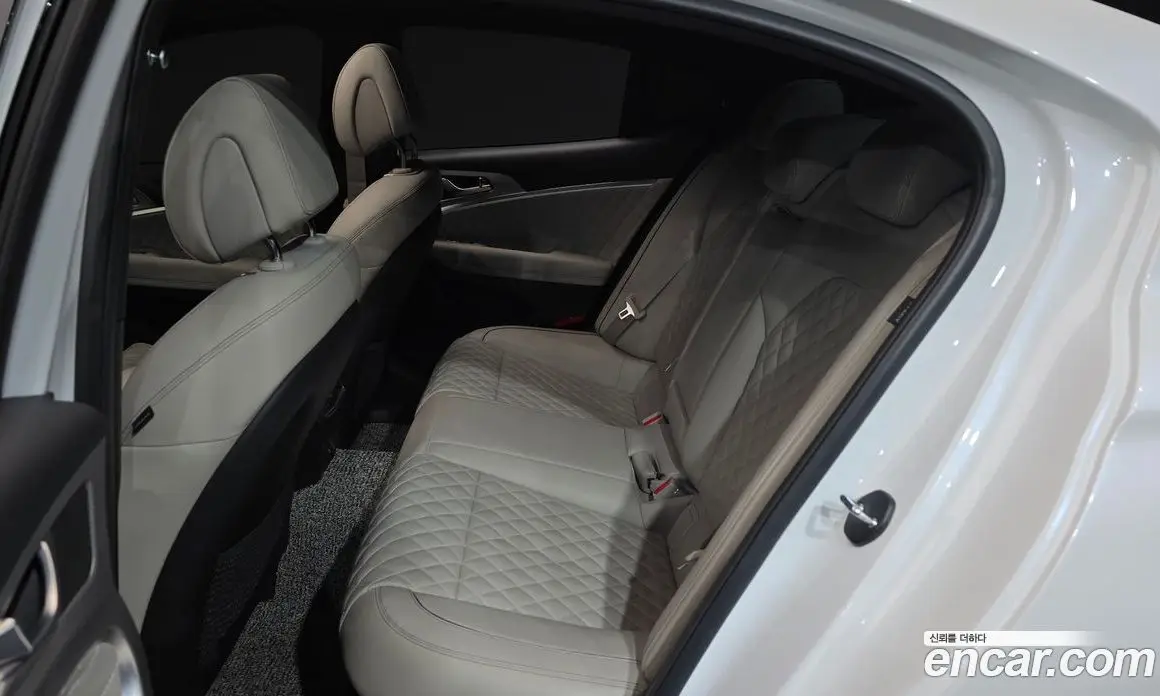 Genesis G70 2021 3.3 автомат (гидро), фото 12
